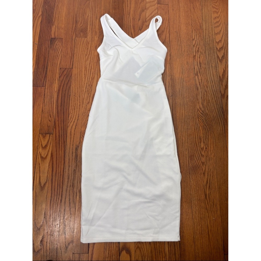 Don't You Dare Little White Dress Cream‎ Midi V-Neck Criss Cross Back Medium NEW